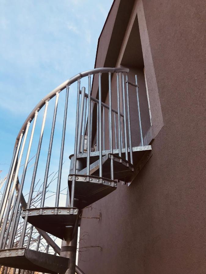 Apartman U Zamecke Dyje レドニツェ エクステリア 写真
